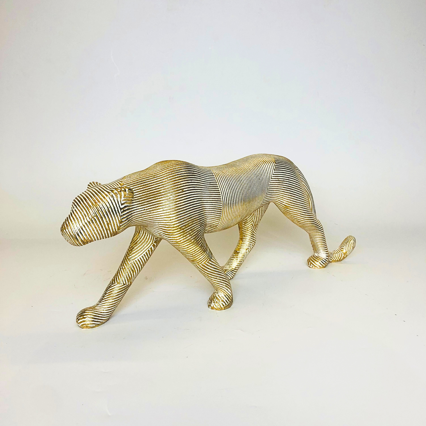 GOLDEN PANTHER FIGURINE MODERN DECORATIVE SCULPTURE