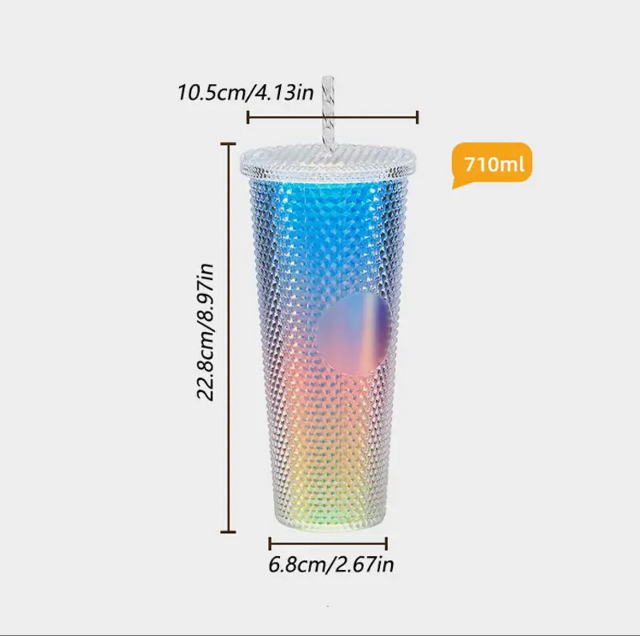 Diamond-Cut Glass with Matching Straw – Sip with Sparkle